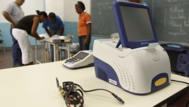 com-oposicao-rachada,-venezuela-realiza-eleicao-legislativa-e-regional
