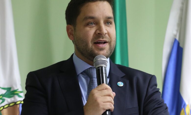 vice-governador-do-rio-deixa-cargo-para-assumir-vaga-no-tce