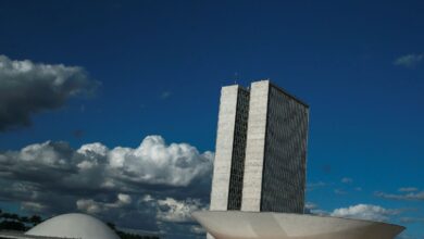 estudo-mapeia-“bancada-da-bala”,-que-tem-poucos-projetos-sobre-armas