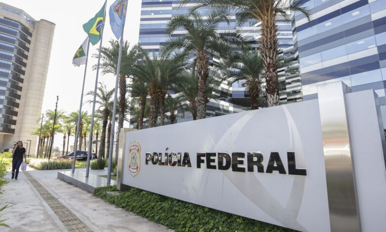 bolsonaro-diz-que-deu-r$-2-milhoes-para-custear-filho-que-esta-nos-eua