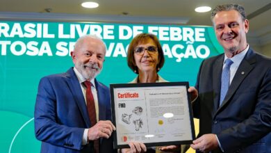 lula-recebe-certificado-de-pais-livre-da-febre-aftosa