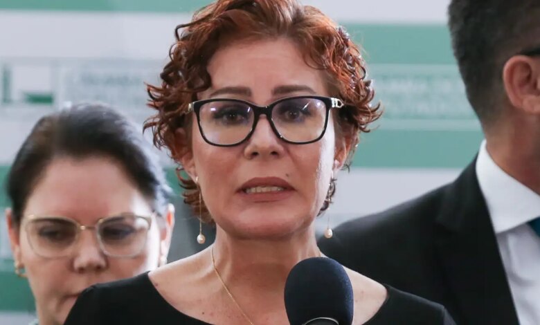 moraes-nega-recurso-de-carla-zambelli-contra-execucao-da-condenacao