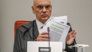 moraes-pede-que-meta-envie-dados-sobre-perfil-que-seria-usado-por-cid