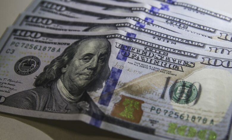 dolar-fecha-abaixo-de-r$-5,50-pela-primeira-vez-em-oito-meses