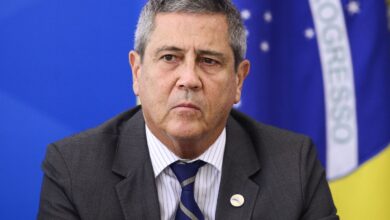 pf-diz-que-braga-netto-foi-“figura-central”-para-desacreditar-eleicoes